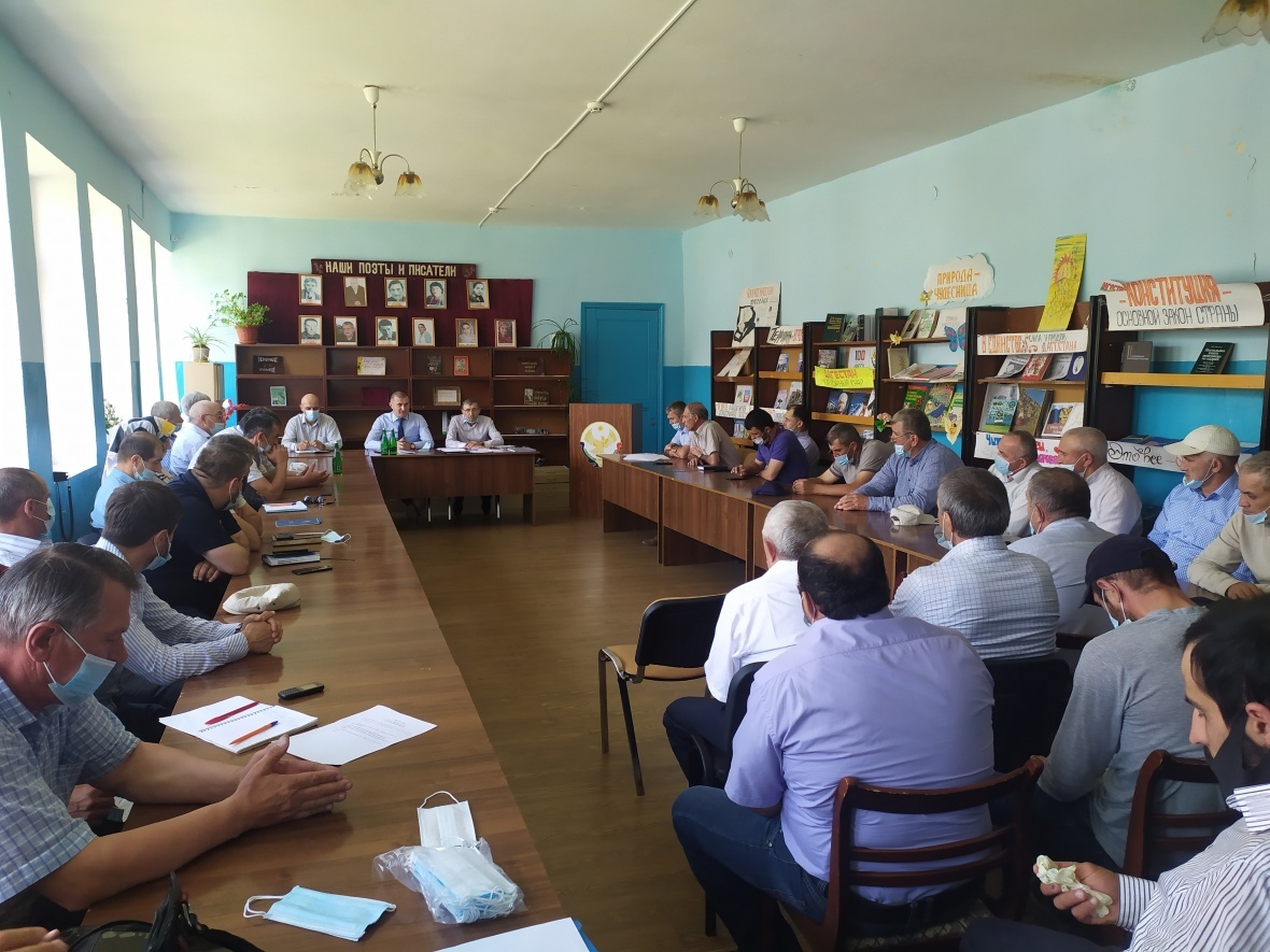 6 сессия Собрания депутатов муниципального образования «Чародинский район» 7 созыва состоялась
